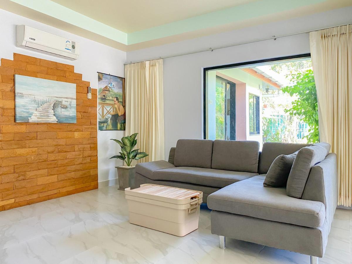 Tina'S Living Paradise - Guesthouses With Private Pool Ban Phe Exterior foto